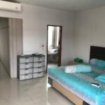 Rumah Elite 2 Lantai 4 Kamar Tidur Furnished di Kawasan Renon (3)