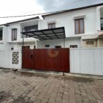 Rumah 4BR berkonsep Villa Modern lokasi sangat strategis di Muding Kelod Kerobokan (5)