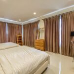 dijual Villa Tropis 6 Kamar Tidur Furnished lokasi Berawa Canggu (2)