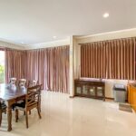 dijual Villa Tropis 6 Kamar Tidur Furnished lokasi Berawa Canggu (6)