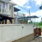 disewakan Villa Tropis Minimalis lantai 2 view Gunung dan Sawah lokasi Canggu Tumbakbayuh (10)