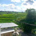 disewakan Villa Tropis Minimalis lantai 2 view Gunung dan Sawah lokasi Canggu Tumbakbayuh (12)